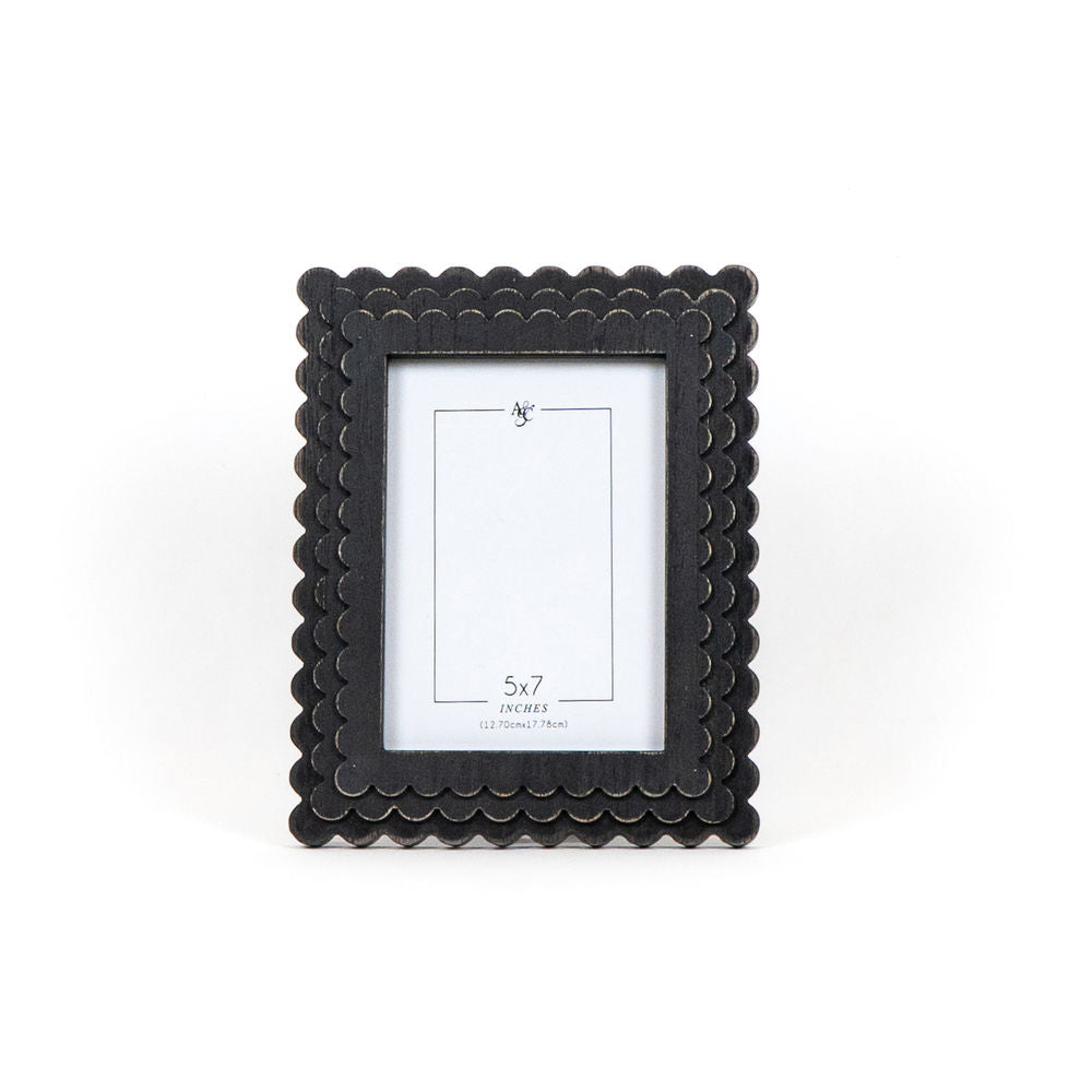 8" X 10" X 1" Wood Photo Frame (Scallop) Black